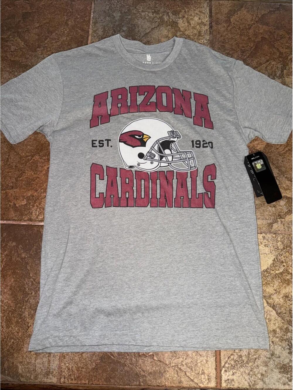 NFL Junk Food Clothing Arizona Cardinals Grey Football tshirt, Size Small NWT